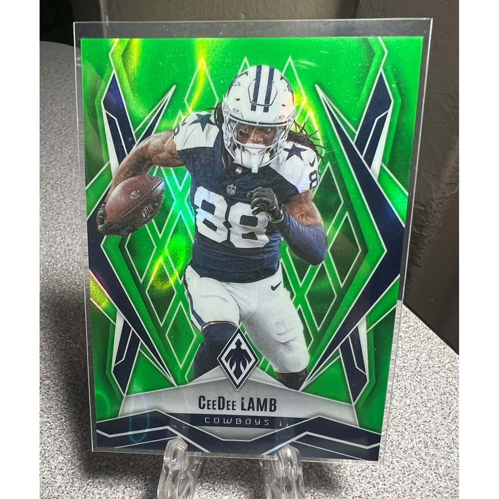 2025 Panini Phoenix CeeDee Lamb Green Parallel /225 Dallas Cowboys No. 125